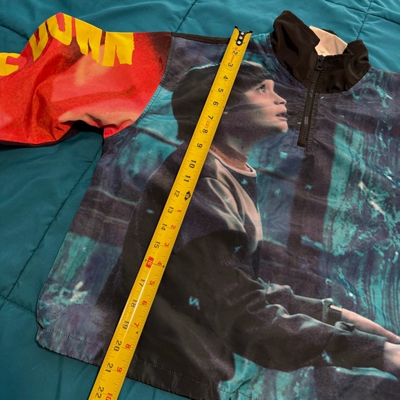Womens stranger things windbreaker jacket M - Picture 5 of 5